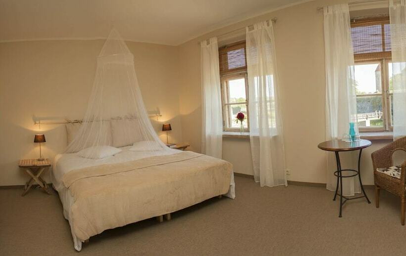 اتاق استاندارد, Kuursaal Guesthouse