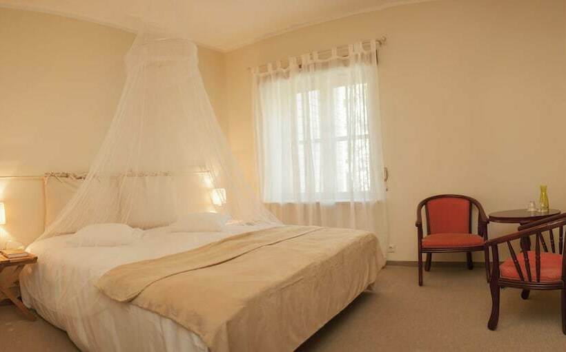 اتاق استاندارد, Kuursaal Guesthouse