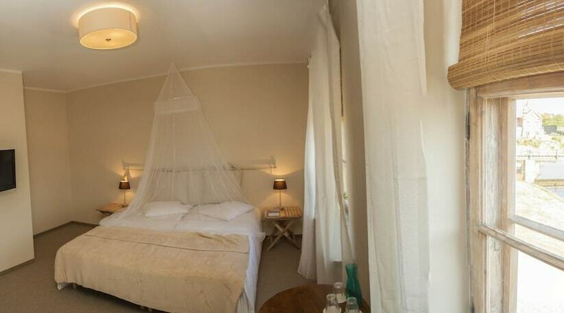 اتاق لوکس, Kuursaal Guesthouse