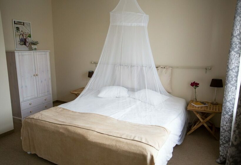 اتاق لوکس, Kuursaal Guesthouse