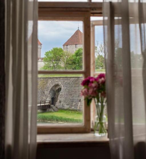 اتاق لوکس, Kuursaal Guesthouse