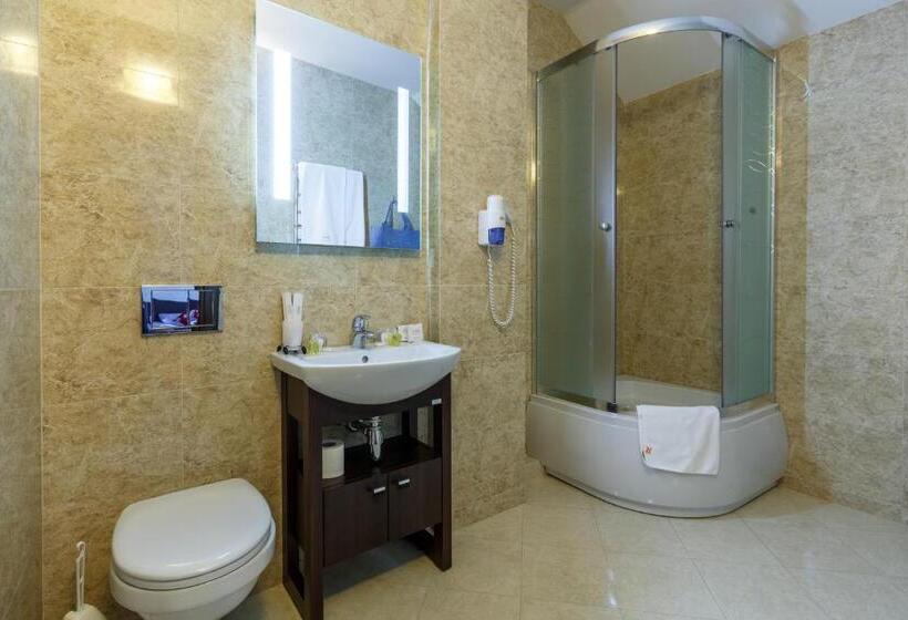 جناح مزوَّد بشرفة, Romantik Spa