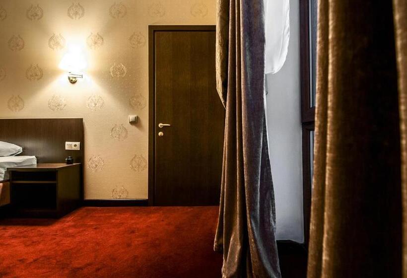 جناح مزوَّد بشرفة, Romantik Spa