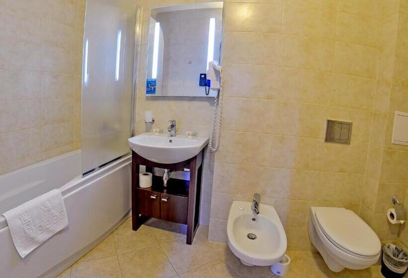 جناح مزوَّد بشرفة, Romantik Spa