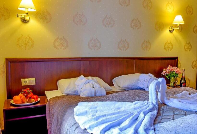 جناح مزوَّد بشرفة, Romantik Spa