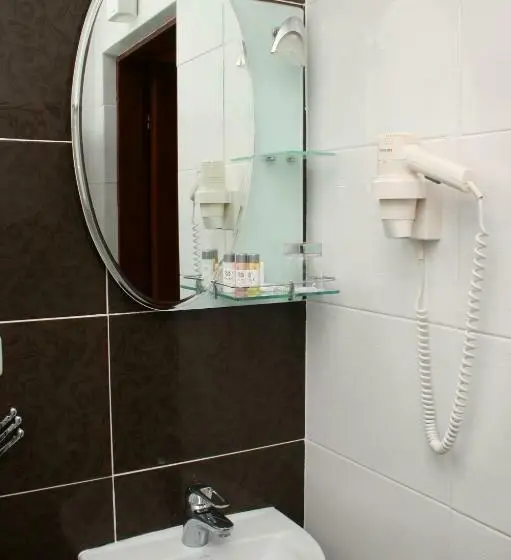 プレミアムルーム, Premier Hotel Shafran