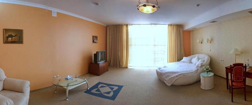 豪华房间, Premier Hotel Shafran