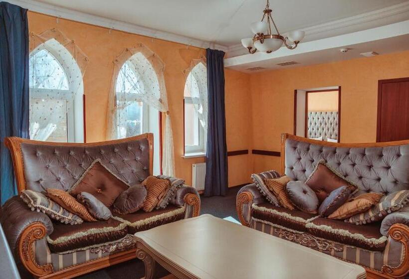 スイート, Premier Hotel Shafran