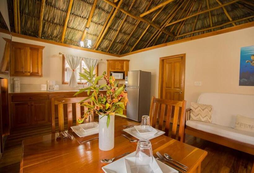 Люкс Кровать Кинг, Hidden Jewel Boutique