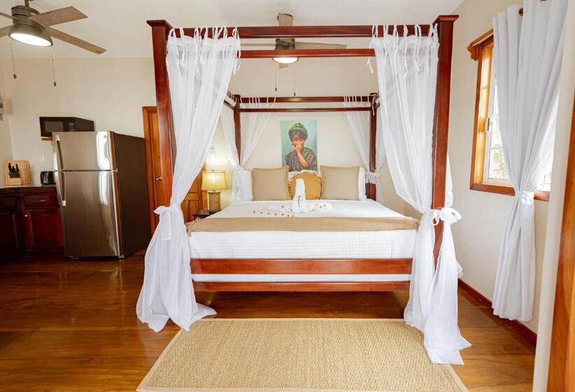 Студио Стандарт Кровать Кинг, Hidden Jewel Boutique