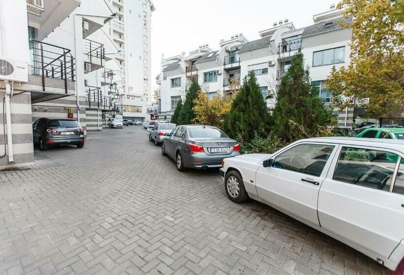 اتاق راحتی, Tiptop Hotel City Center