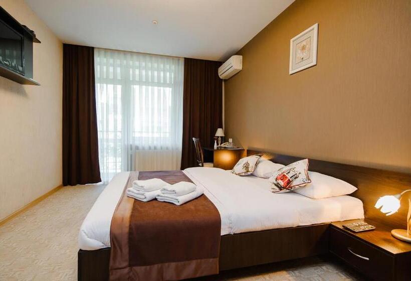 اتاق لوکس با بالکن, Tiptop Hotel City Center