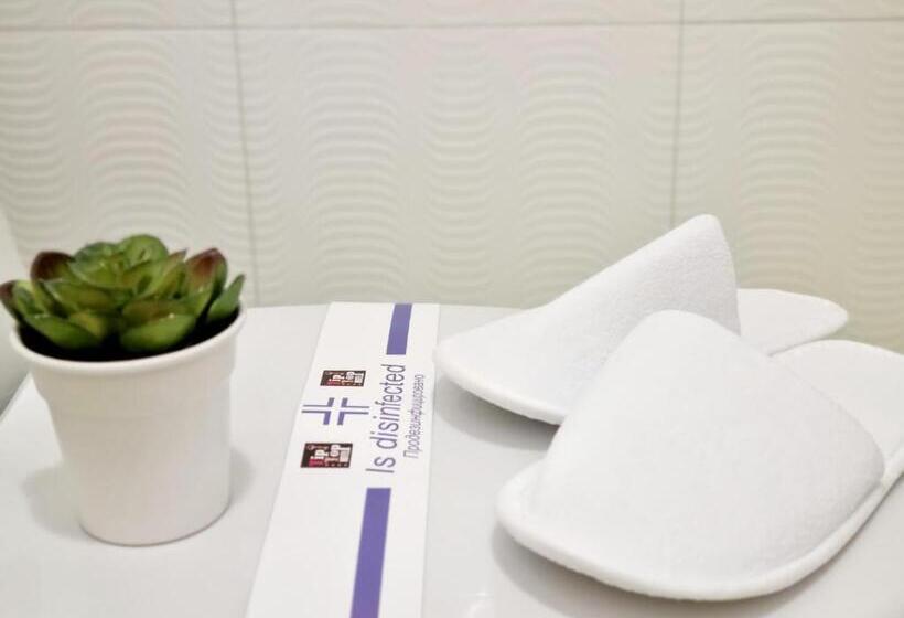 اتاق لوکس با بالکن, Tiptop Hotel City Center