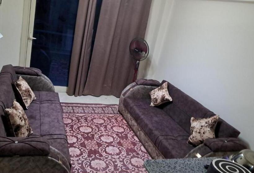 اتاق استاندارد, قريه تهيتا باي الساحل