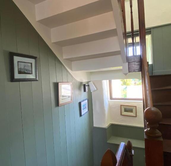 غرفة قياسية مطلة على المدينة, Station Volubile   Gîte D étape