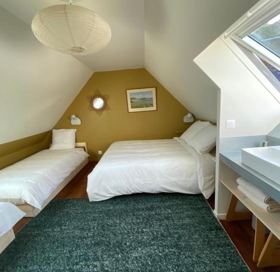 غرفة عائلية مطلّة علي الحديقة, Station Volubile   Gîte D étape