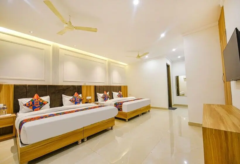 Camera Familiare, Fabhotel Midway