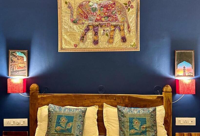 غرفة ديلوكس مزودة بشرفة, Bishnoi Heritage House