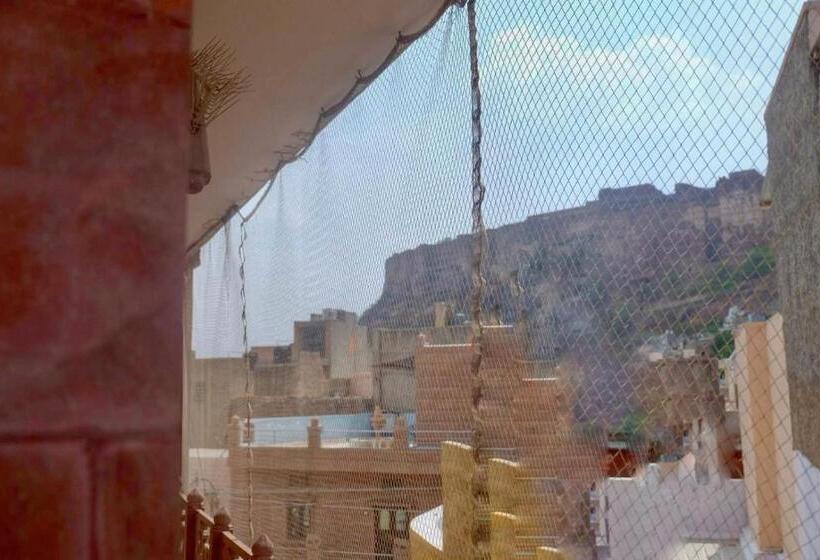 غرفة ديلوكس ذات إطلالة, Bishnoi Heritage House