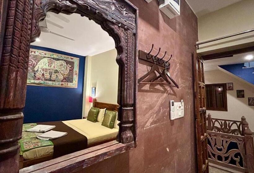 带观景的豪华间, Bishnoi Heritage House