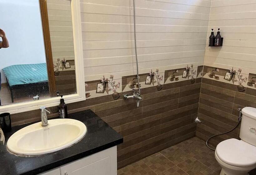 اتاق استاندارد, Pp Homestay