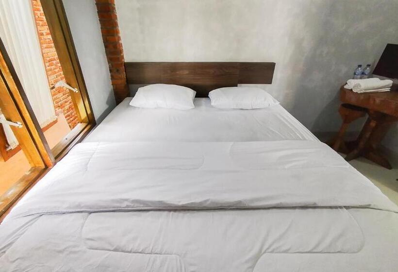 اتاق استاندارد, Reddoorz At Jalan Ujung Sampun Berastagi