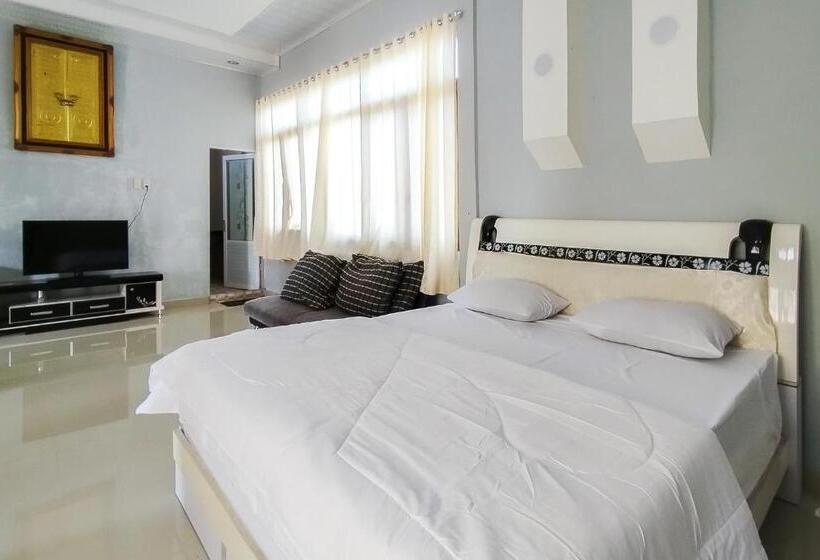 سوییت, Reddoorz At Jalan Ujung Sampun Berastagi