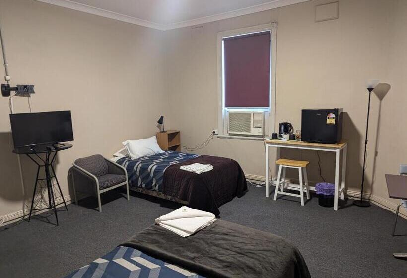 Номер Superior Вид на Город, The Continental Wallerawang