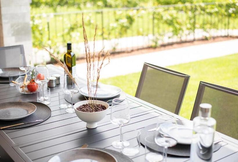 شقة 3 غرف, Lago Dorato