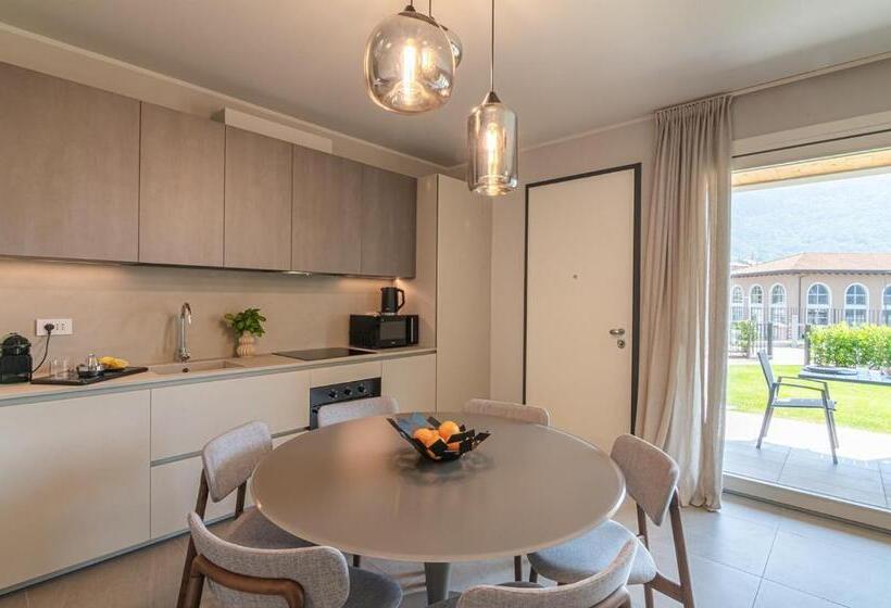 شقة 3 غرف, Lago Dorato