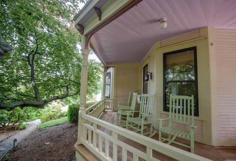 اتاق استاندارد چهار تخته, 254 South Union Street Guest House