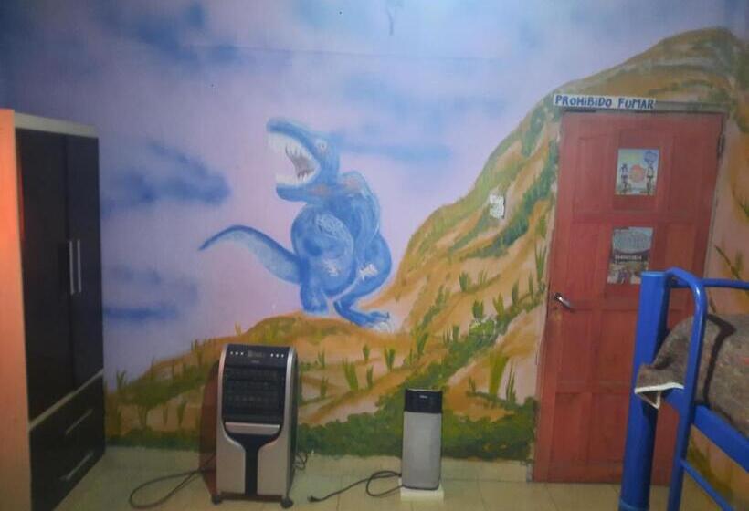 공동 객실, Hostel El Submarino