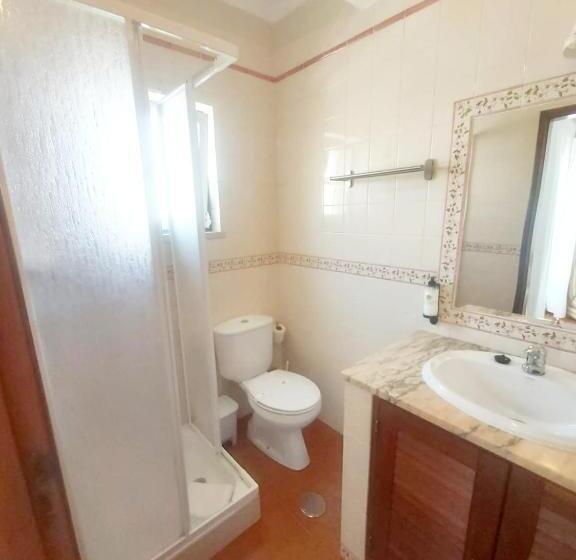 Номер Стандарт Трехместный, Vicentina Guest House