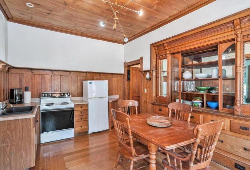 شقة غرفة واحدة مطلة على الحديقة, The Grand Inn Apartment Hotel 200