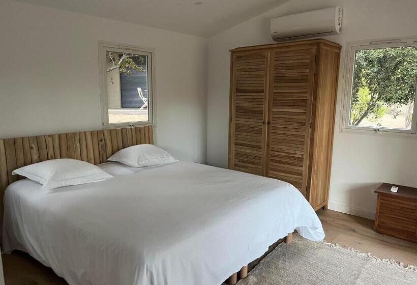 Номер Стандарт Вид на Сад, Les Chambres Marcelle