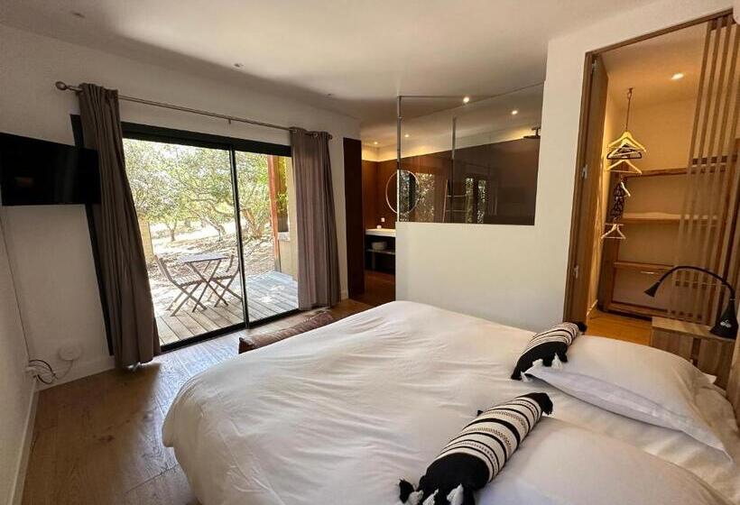 Номер Deluxe, Les Chambres Marcelle