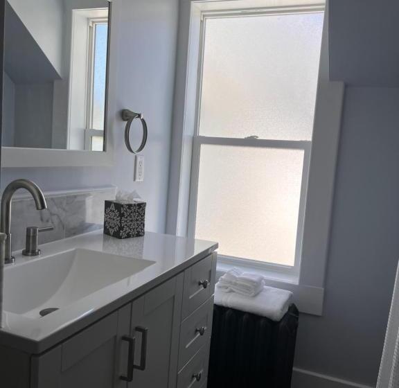 デラックスルーム, Hudson House Bed And Breakfast