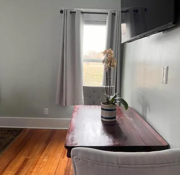 デラックスルーム, Hudson House Bed And Breakfast