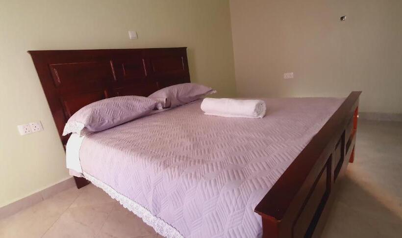 اتاق استاندارد یک نفره, Amen Guest House Near Airport