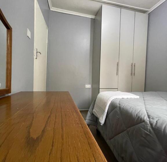 اتاق استاندارد, 26 Pike Place