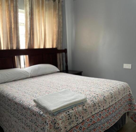 اتاق استاندارد, 26 Pike Place