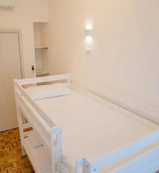 スタンダード4人部屋, Vento Del Conero