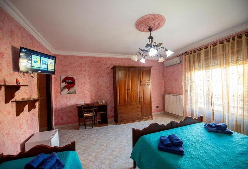 Номер Стандарт Трехместный, Bed E Breakfast Terra E Mare