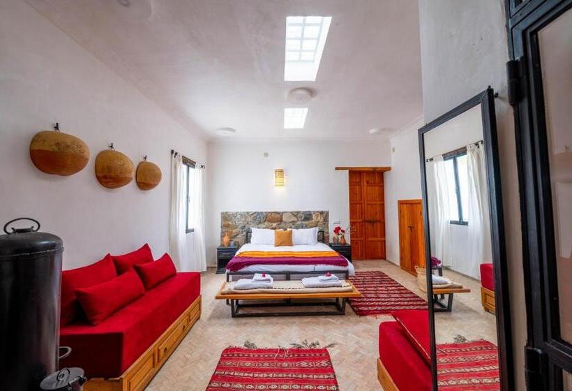 اتاق استاندارد با تراس, Farm Finn