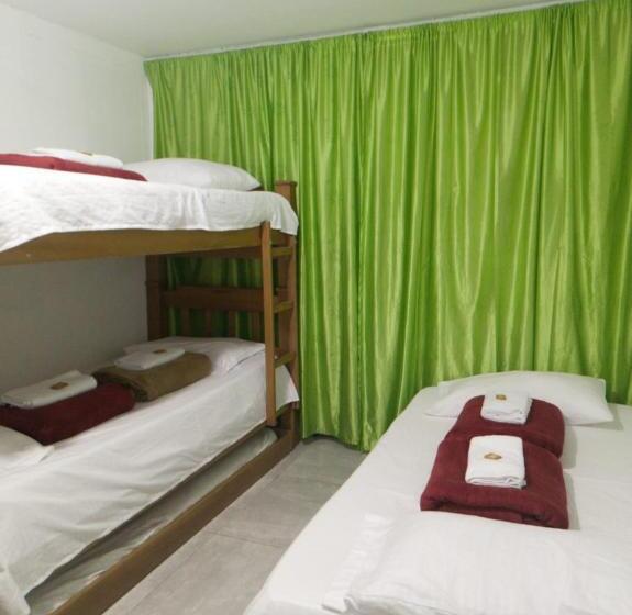 4인용 스탠다드 룸, Hostal Donde Alejo