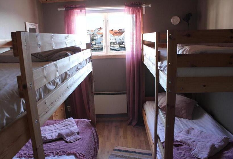 Четырехместный Номер Стандарт, Brygghuset Mollösund