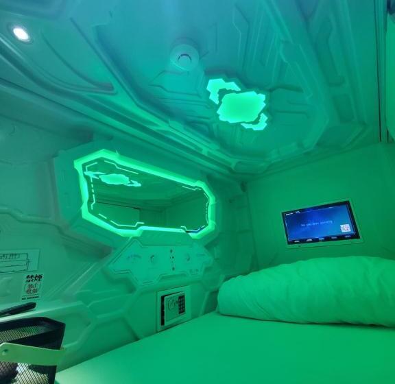 스탠다드 룸, Galaxy Pod