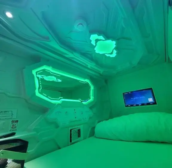 スタンダードルーム, Galaxy Pod