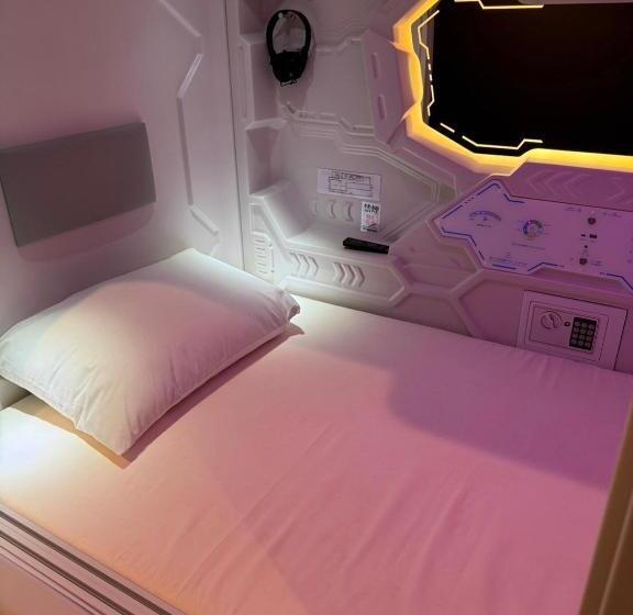 스탠다드 룸, Galaxy Pod