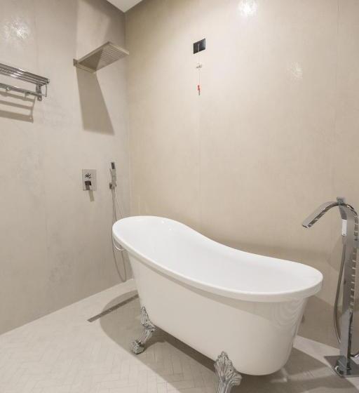 디럭스 스위트, King & Queen Boutique